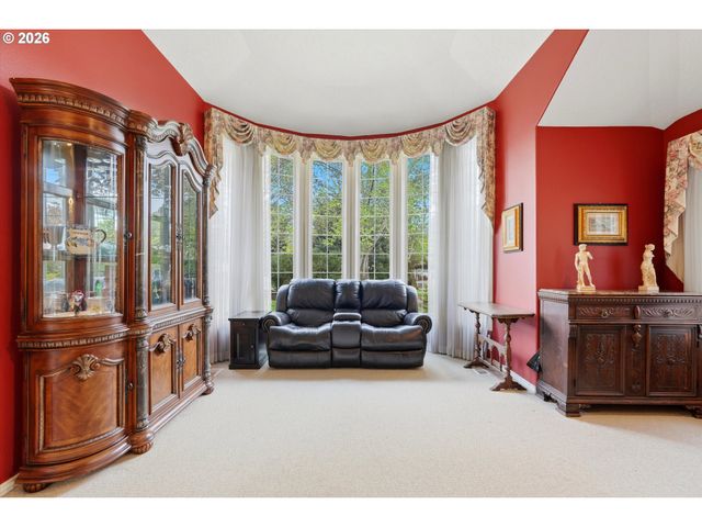 14234 Nw LAKESHORE Ct, Portland, OR 97229