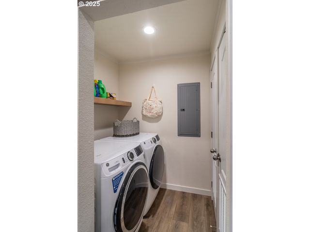 408 WHIPPLE Ave, Drain, OR 97435