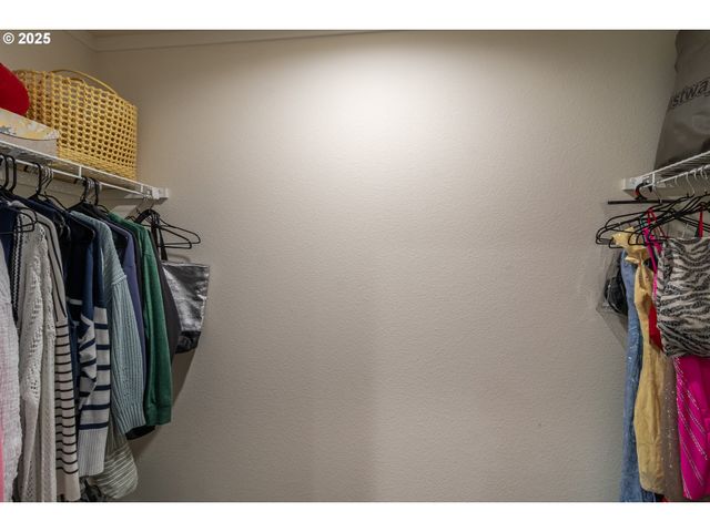 408 WHIPPLE Ave, Drain, OR 97435