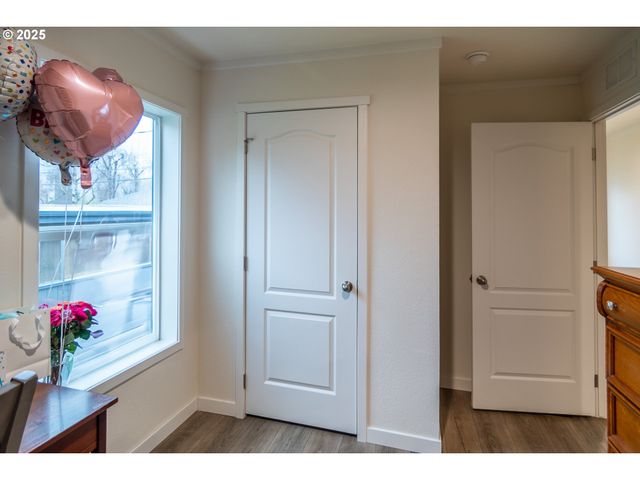 408 WHIPPLE Ave, Drain, OR 97435