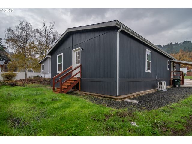 408 WHIPPLE Ave, Drain, OR 97435