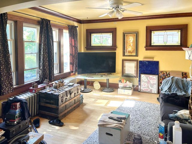 2730 N Weil STREET, Milwaukee, WI 53212