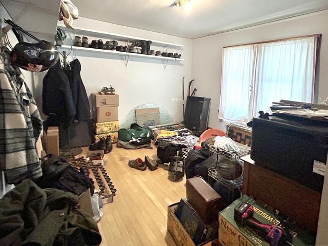 2730 N Weil STREET, Milwaukee, WI 53212