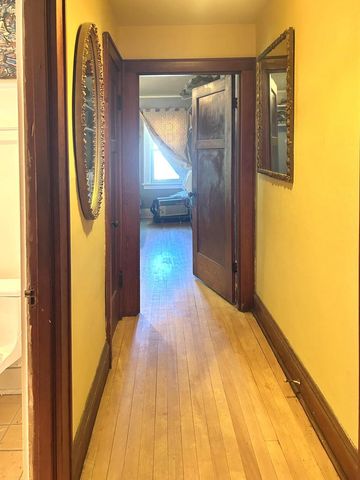 2730 N Weil STREET, Milwaukee, WI 53212