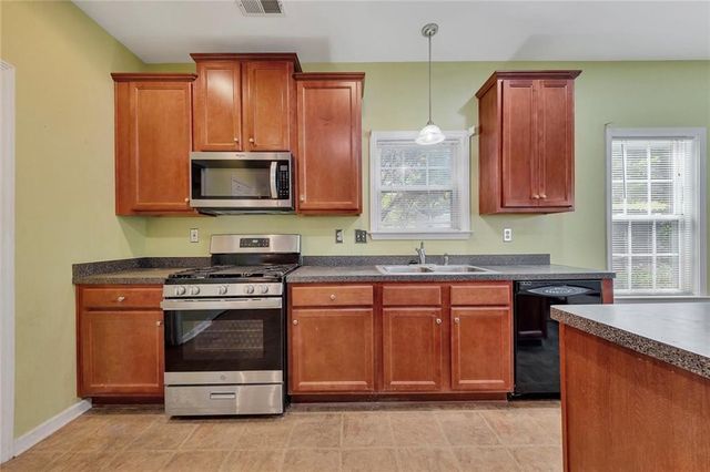 5003 Centennial Commons Drive NW, Acworth, GA 30102