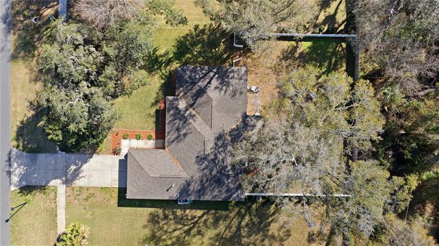 108 CHERRY BLOSSOM LANE, Lady Lake, FL 32159