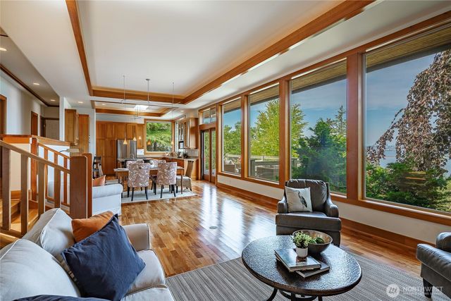 5454 Puffin Place, Blaine, WA 98230