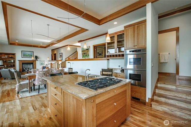 5454 Puffin Place, Blaine, WA 98230