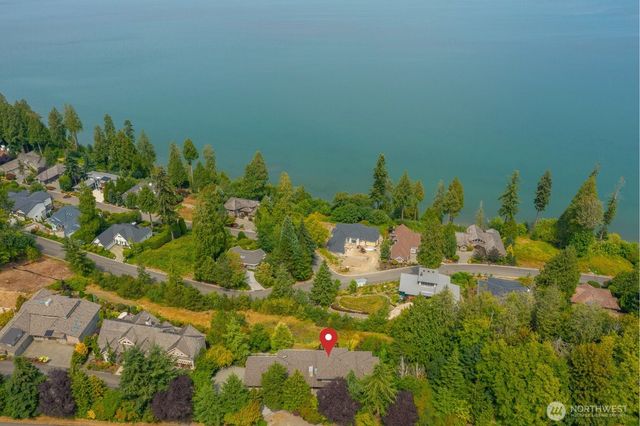 5454 Puffin Place, Blaine, WA 98230