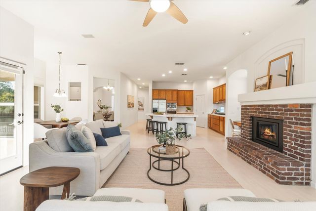 1681 Laporte, Roseville, CA 95747