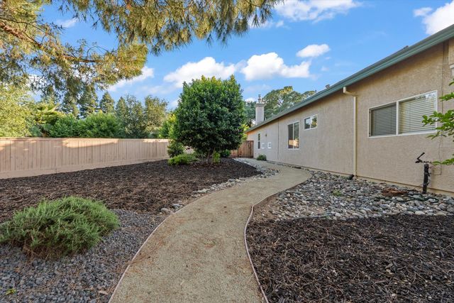 1681 Laporte, Roseville, CA 95747
