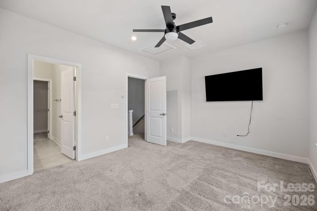 328 Yorkshire Drive, Charlotte, NC 28217