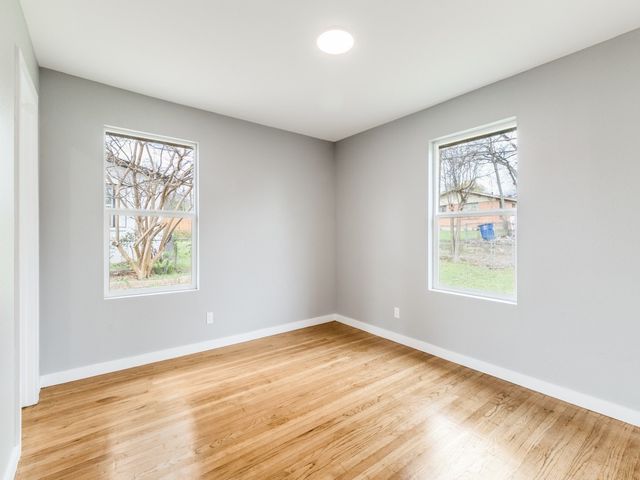 3924 Vanette Lane, Dallas, TX 75216