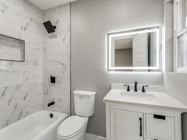 3924 Vanette Lane, Dallas, TX 75216