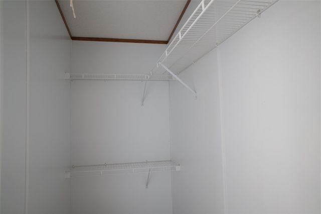 1149 Hart LN, Dripping Springs, TX 78620