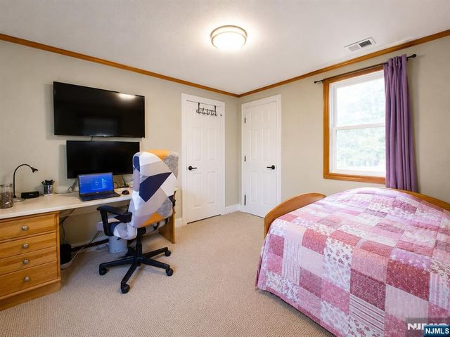 1016 Grace Terrace, Teaneck, NJ 07666
