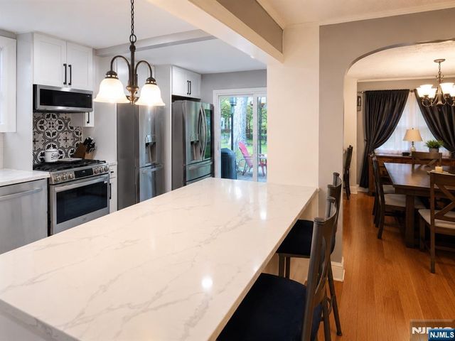 1016 Grace Terrace, Teaneck, NJ 07666