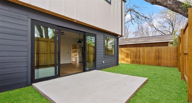 5506 Peppertree PKWY 2, Austin, TX 78744