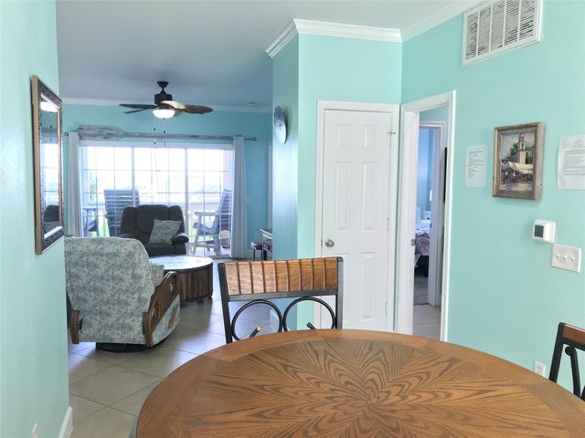 7000 Seawall Boulevard 614, Galveston, TX 77551