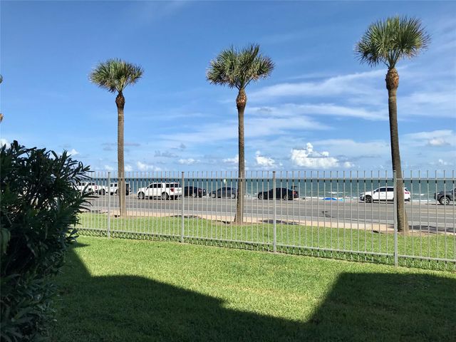 7000 Seawall Boulevard 614, Galveston, TX 77551