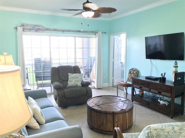 7000 Seawall Boulevard 614, Galveston, TX 77551