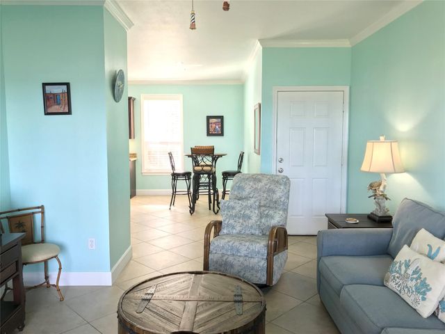 7000 Seawall Boulevard 614, Galveston, TX 77551