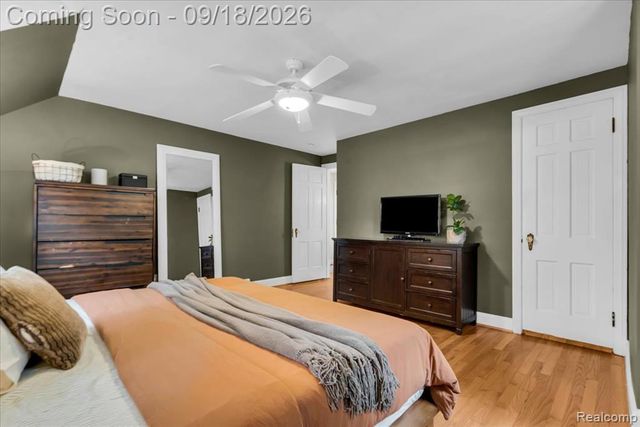 27250 Santa Barbara Drive, Lathrup Village, MI 48076