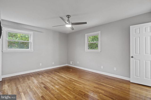 1110 CHISWELL LN, Silver Spring, MD 20901