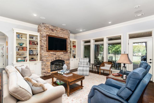 18 Temerario Place, Hot Springs Village, AR 71909