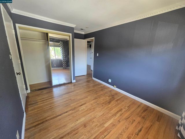 1525 Day Ave E, San Mateo, CA 94403