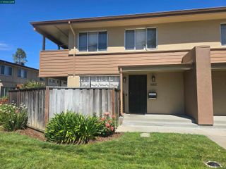 1525 Day Ave E, San Mateo, CA 94403