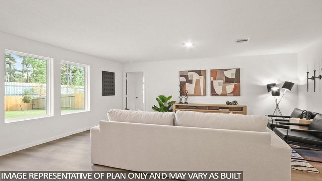 918 Sutherland Falls Street, Conroe, TX 77303