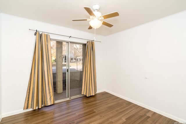 8702 Village Dr Apt 106, San Antonio, TX 78217