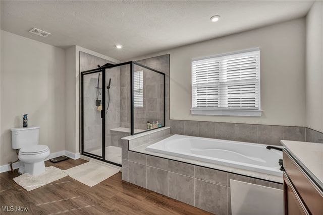 5783 Paula Court, Medina, OH 44256