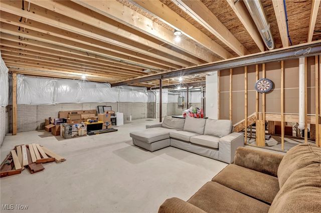 5783 Paula Court, Medina, OH 44256