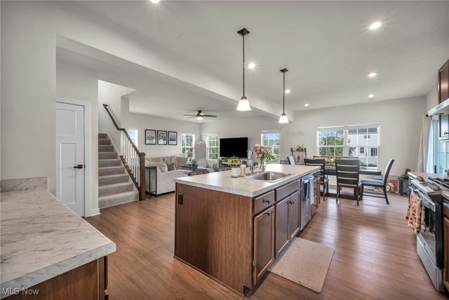 5783 Paula Court, Medina, OH 44256