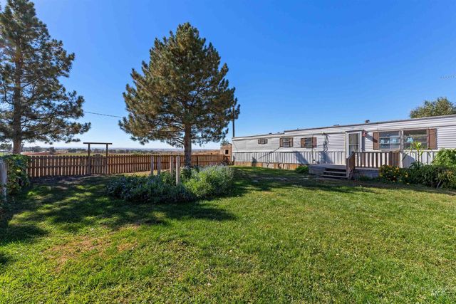 57 S 400 W, Jerome, ID 83338 property photo