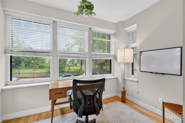 609 Clara Avenue 1A, St Louis, MO 63112