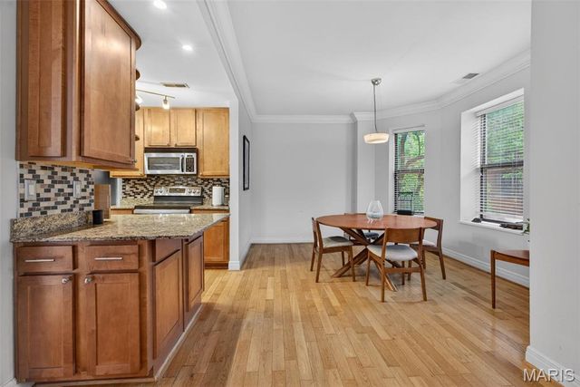 609 Clara Avenue 1A, St Louis, MO 63112