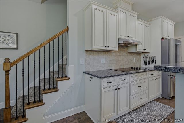 511 Micahs Way N, Spring Lake, NC 28390