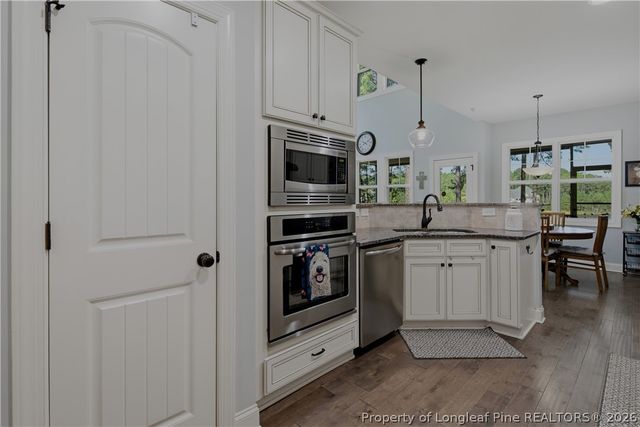 511 Micahs Way N, Spring Lake, NC 28390