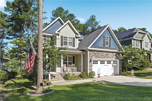 511 Micahs Way N, Spring Lake, NC 28390