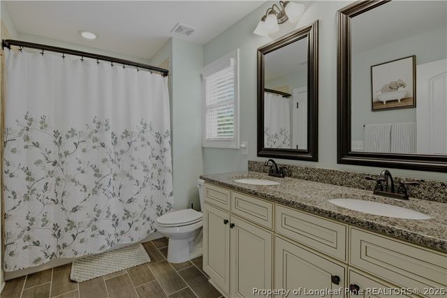 511 Micahs Way N, Spring Lake, NC 28390