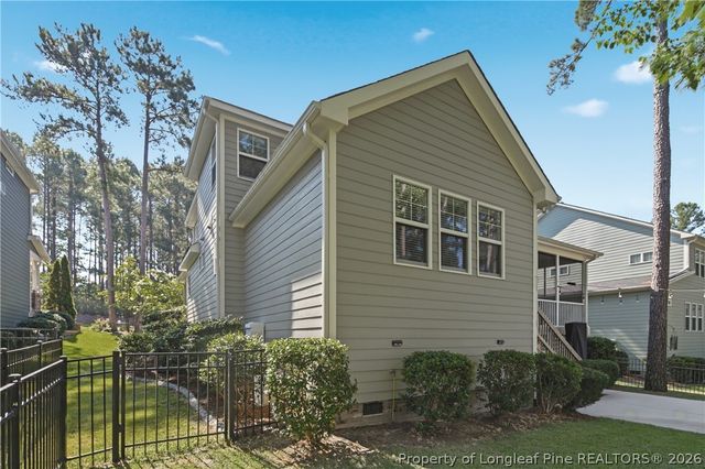 511 Micahs Way N, Spring Lake, NC 28390