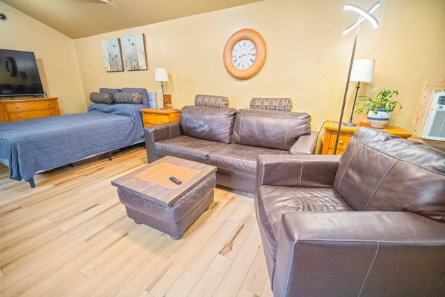 156 Hideaway Court, Somerset, KY 42503