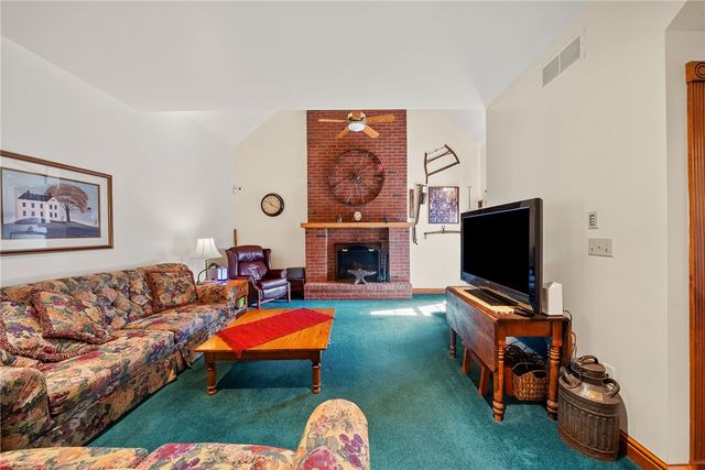 959 Bentleyville Rd, Fallowfield Twp, PA 15022