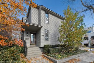 208 W Brown Street, Birmingham, MI 48009