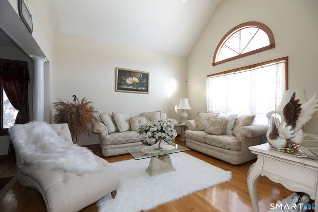 36 Frechette Circle, Manchester, CT 06040