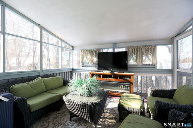 36 Frechette Circle, Manchester, CT 06040