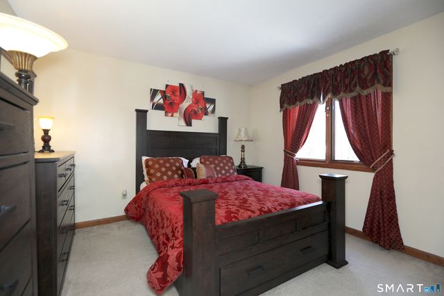 36 Frechette Circle, Manchester, CT 06040